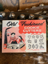 Load image into Gallery viewer, Old Fashioned Cookie Cutters