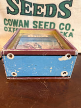 Load image into Gallery viewer, BB Ranch Music Box