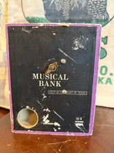 Load image into Gallery viewer, BB Ranch Music Box