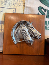 Load image into Gallery viewer, Horse Head Plaque