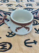 Load image into Gallery viewer, Brown Cowboy Hat &amp; Pistols Mug