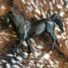 Load image into Gallery viewer, Black Breyer Horse